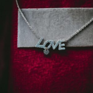 DD Collana Love con Diamanti