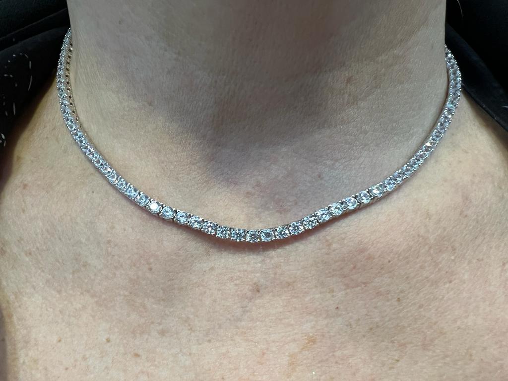 Gioielleria Momenti d'Oro - 5601c7a5 e444 441f bb07 a84c86e6fe11