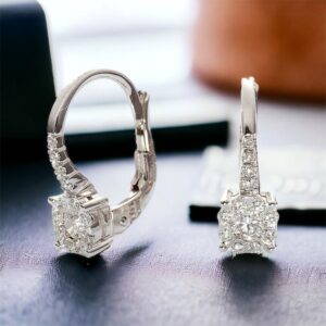 DD Orecchini monachella con diamanti