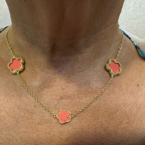 Collana modello VC in argento dorato con corallo