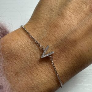 Bracciale lettera V