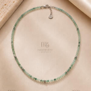 Collana con radice smeraldo e zirconi bianchi